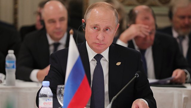 Путин призвал урегулировать торговые споры в ВТО через диалог 