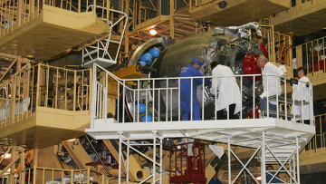 Ракету для запуска ангольского спутника Angosat выберут за два месяца