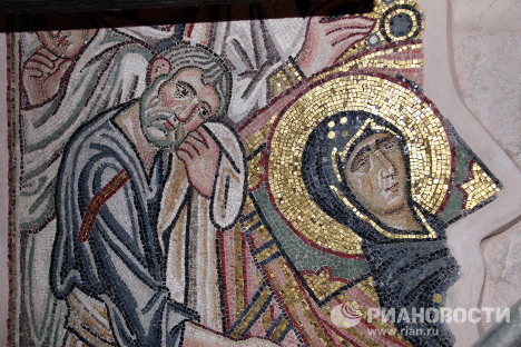 Восстановление византийского монастыря Дафни после землетрясения Восстановление византийского монастыря Дафни после землетрясения