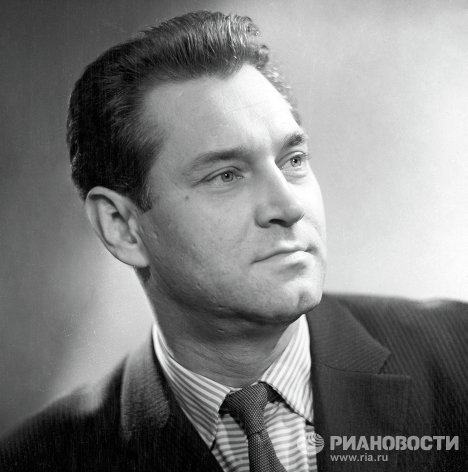 Народный артист РСФСР Владлен Давыдов Народный артист РСФСР Владлен Давыдов