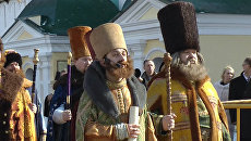 Костромичи отметили призвание Романова на царство, надев костюмы бояр Костромичи отметили призвание Романова на царство, надев костюмы бояр