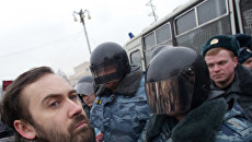 Флешмоб под лозунгом Не отдадим ни одного голоса Путину! Флешмоб под лозунгом Не отдадим ни одного голоса Путину!