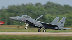 Американский всепогодный тактический истребитель McDonnell Douglas F-15 Eagle Американский всепогодный тактический истребитель McDonnell Douglas F-15 Eagle