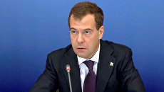 Медведев ждет конкретных результатов от Сколково еще до открытия Медведев ждет конкретных результатов от Сколково еще до открытия