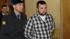 Суд по делу экс-сотрудников МВД М.Каганского и Н.Дмитриевой Суд по делу экс-сотрудников МВД М.Каганского и Н.Дмитриевой