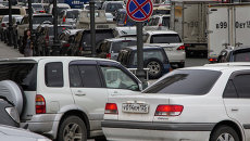 Автомобильная пробка во Владивостоке. Архивное фото. Автомобильная пробка во Владивостоке. Архивное фото.