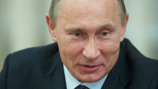В.Путин встретился с представителями Гражданской двадцатки В.Путин встретился с представителями Гражданской двадцатки