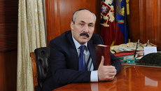 Глава Республики Дагестан Рамазан Абдулатипов . Архивное фото Глава Республики Дагестан Рамазан Абдулатипов . Архивное фото