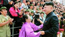 Ким Чен Ын на праздновании 60-ой годовщины окончания Корейской войны Ким Чен Ын на праздновании 60-ой годовщины окончания Корейской войны