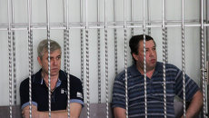 Василий Крутько и Виктор Жданов на скамье подсудимых Василий Крутько и Виктор Жданов на скамье подсудимых