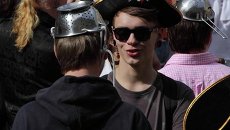 Адепты Русской пастафарианской церкви в Петербурге. Архивное фото. Адепты Русской пастафарианской церкви в Петербурге. Архивное фото.