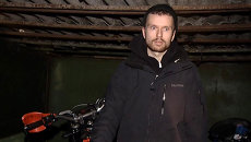 Много ума не надо - задержанный байкер о езде на мотоцикле по станции метро Много ума не надо - задержанный байкер о езде на мотоцикле по станции метро