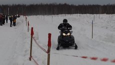 Гонки на снегоходах прошли в Новосибирске Гонки на снегоходах прошли в Новосибирске