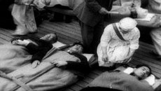 Взрыв американской водородной бомбы на атолле Бикини 1 марта 1954 года Взрыв американской водородной бомбы на атолле Бикини 1 марта 1954 года
