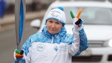 Диана Арбенина во время эстафеты Паралимпийского огня в Москве Диана Арбенина во время эстафеты Паралимпийского огня в Москве